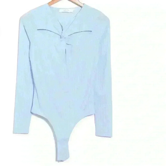 ASTR the Label Twist Cutout Bodysuit in Blue Size Medium NWT - Picture 3 of 8
